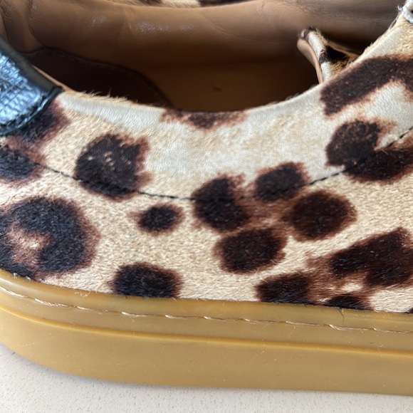 BR Cheetah Size 7 Sneakers - Picture 7 of 8
